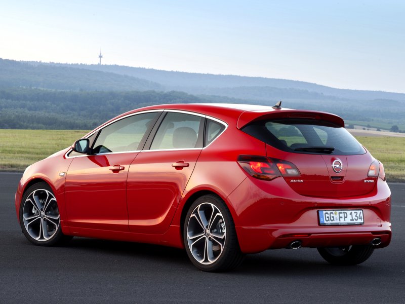 Opel Astra 2014