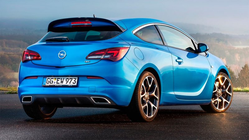 Opel Astra GTC OPC