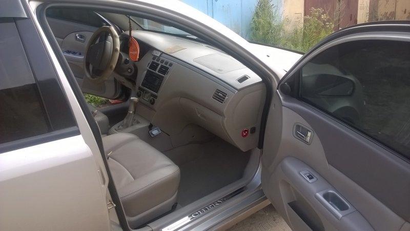 Chery fora 2006 салон
