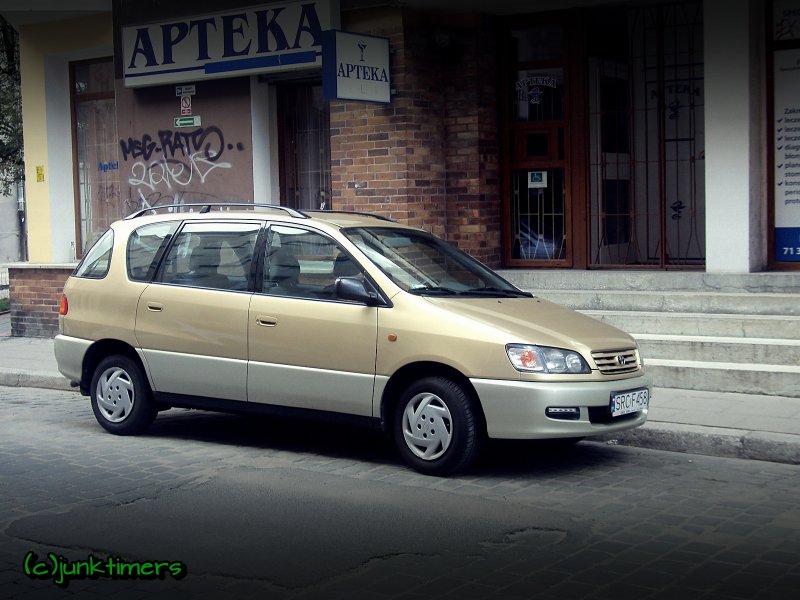 Toyota Picnic 1996-2002