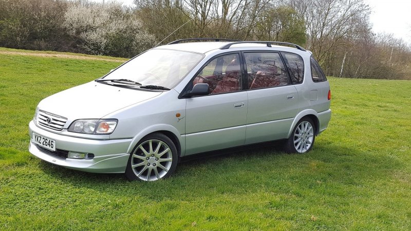 Toyota Picnic 2001