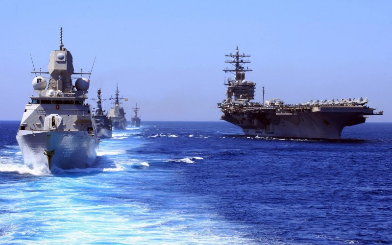 Авианосец ВМФ США
