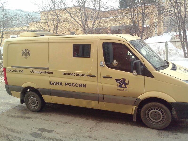 Volkswagen Caddy инкассатор