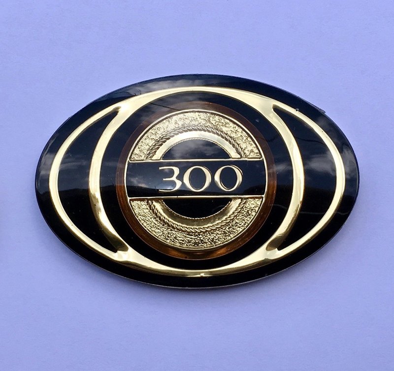 Chrysler 300m лого