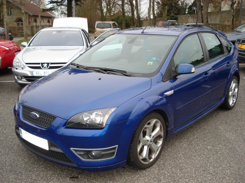 Ford Focus 2 синий