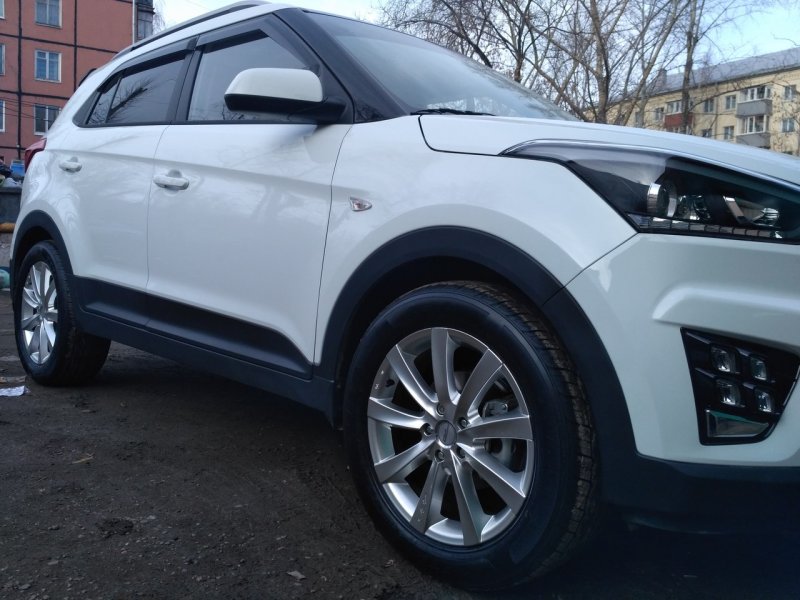 Hyundai Creta r18