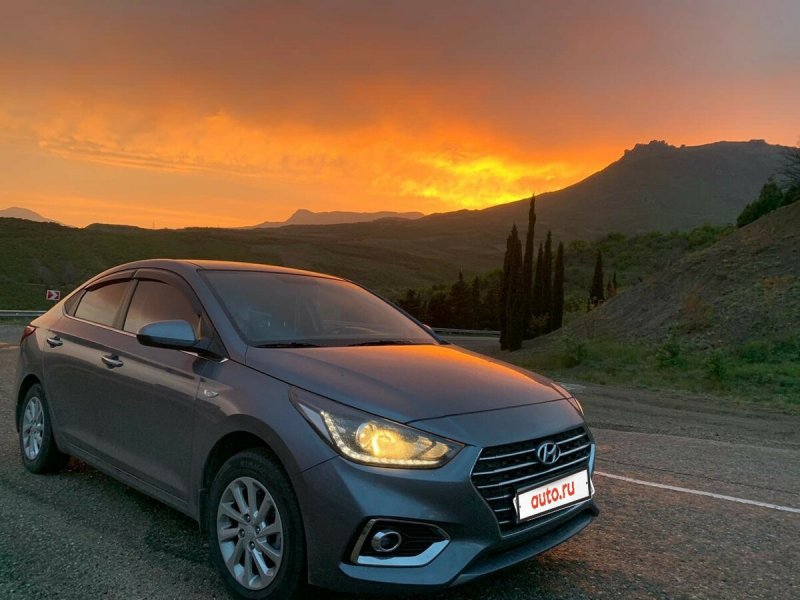 Hyundai Solaris i 2011