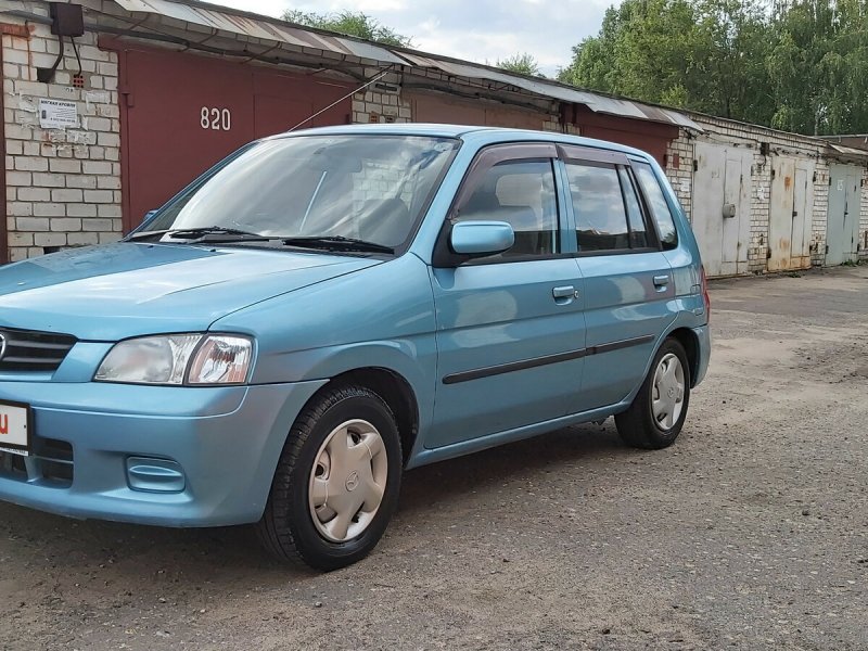 Мазда Демио 2002 год 1 поколение