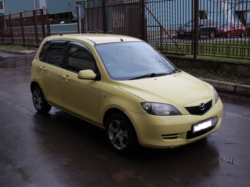 Mazda Demio/2