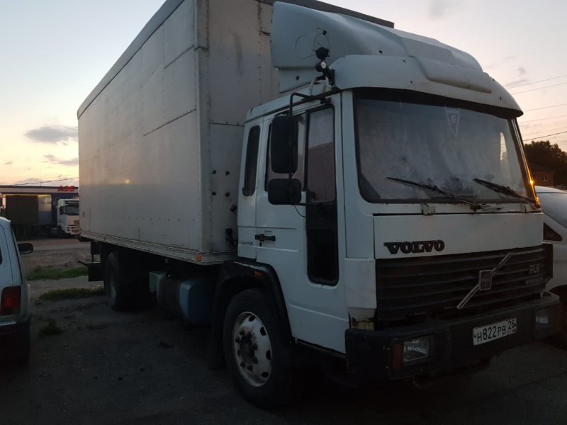 Грузовики Вольво фл