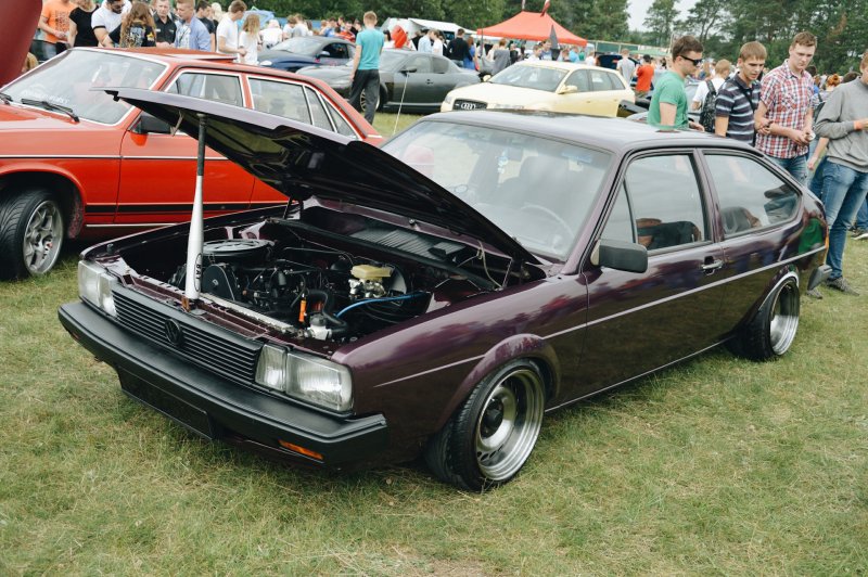 Volkswagen Passat b1 variant