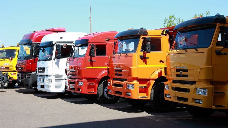 КАМАЗ 65112