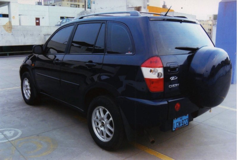 Tiggo 2007 сзади