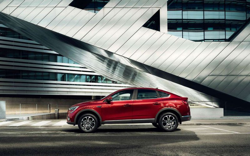 Новый купе кроссовер Renault Arkana