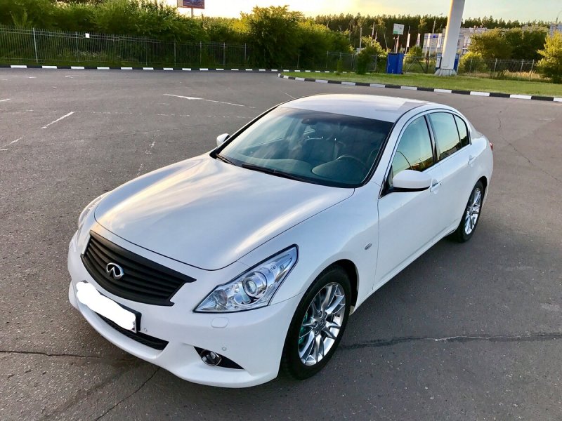 Infiniti g25 2008