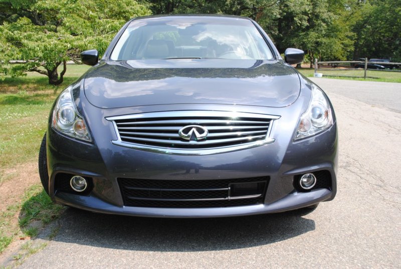 Infiniti g37x sedan