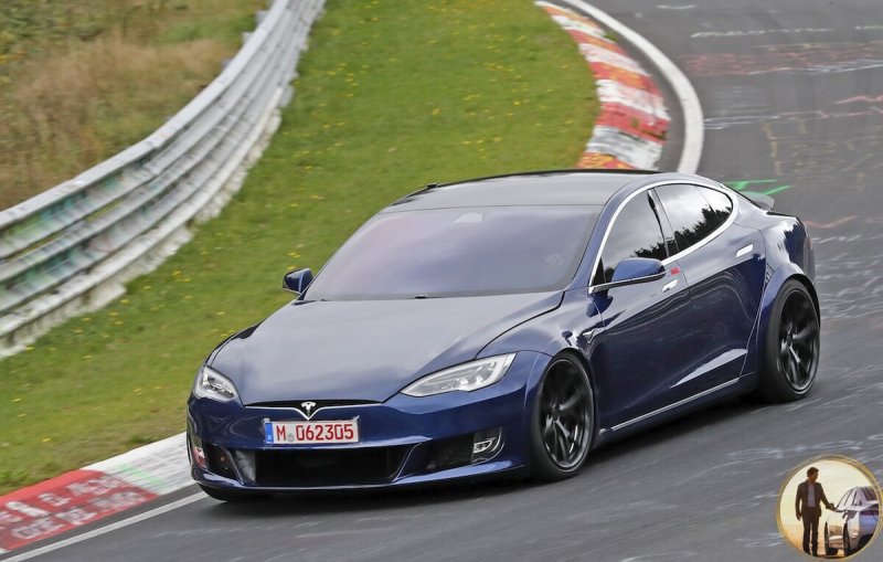 Tesla model s Plaid p100d