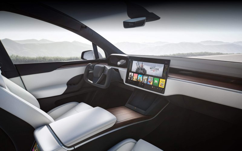 Tesla model x 2021