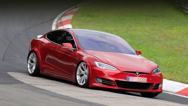 Tesla model s Plaid 2021