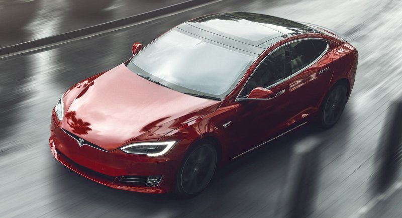 Tesla model x Plaid 2021