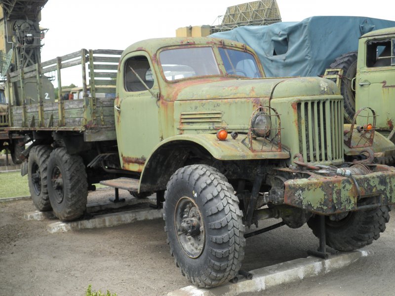 ЗИЛ-157 кунг-1м