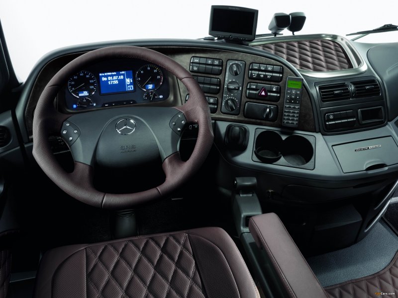 Mercedes-Benz Actros 1846 кабина