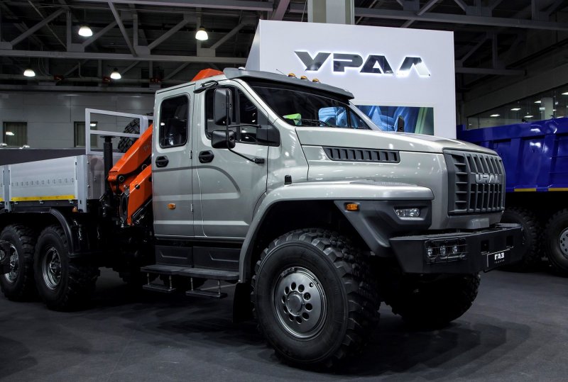 Урал Некст тягач