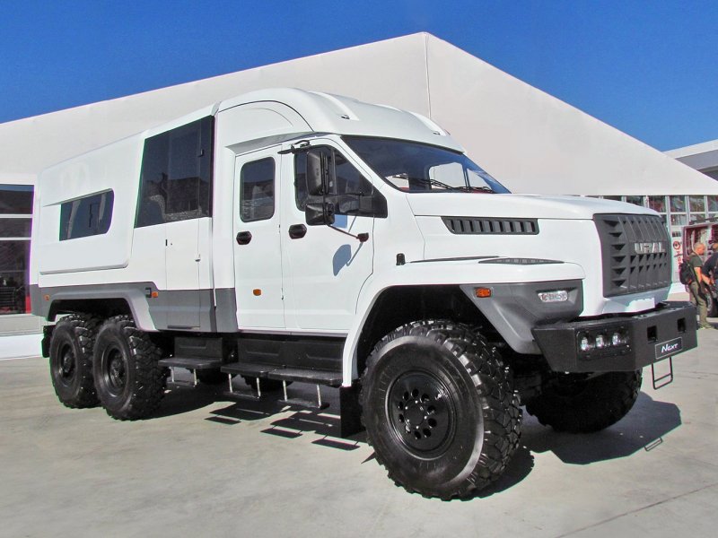 Урал next 4320 салон