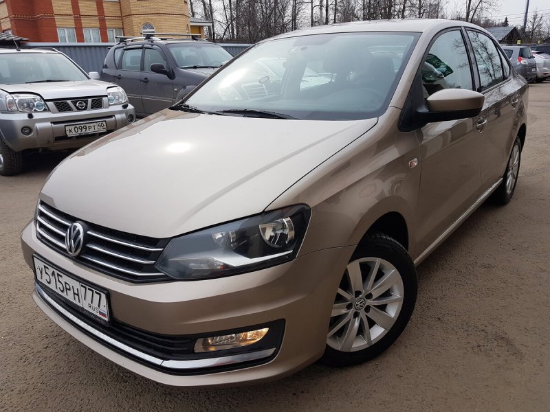 Фольксваген Тигуан 2018 авто ру бежевый2.0 на 180 л.с.