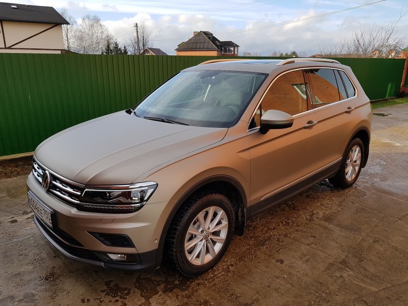 Volkswagen Тигуан 2017