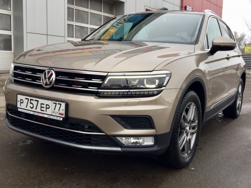 Фольксваген Тигуан Titanium Beige