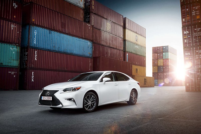 Lexus es 200 2015