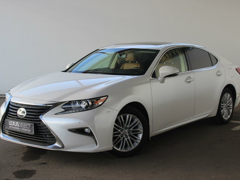 Lexus es 200