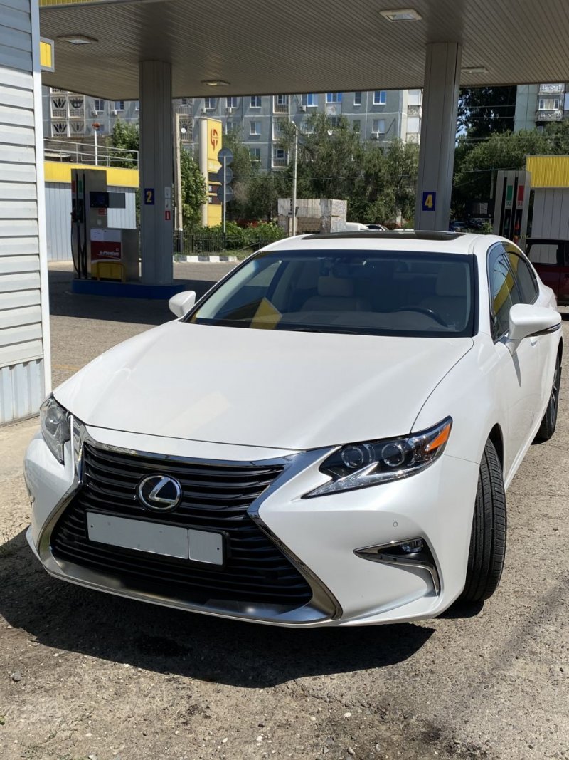 Lexus es 2016