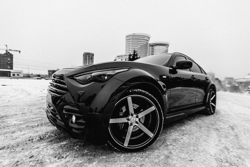 Infiniti fx50s Renegade