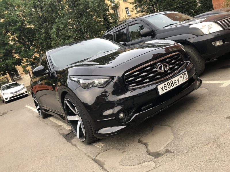 Infiniti fx50