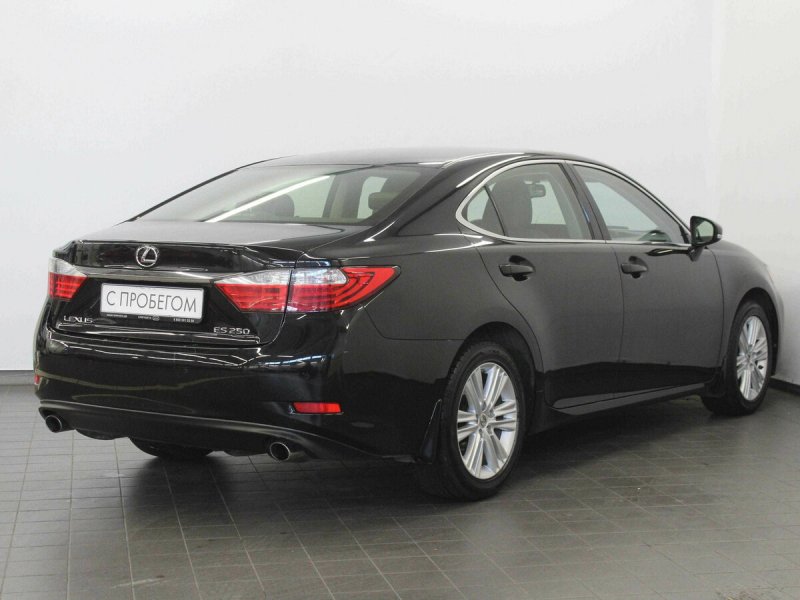 Lexus is II 250 2005