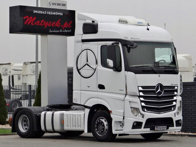 Mercedes Benz New Actros STREAMSPACE панель управления