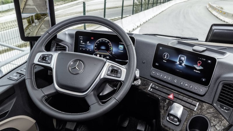Mercedes Benz Actros 2019
