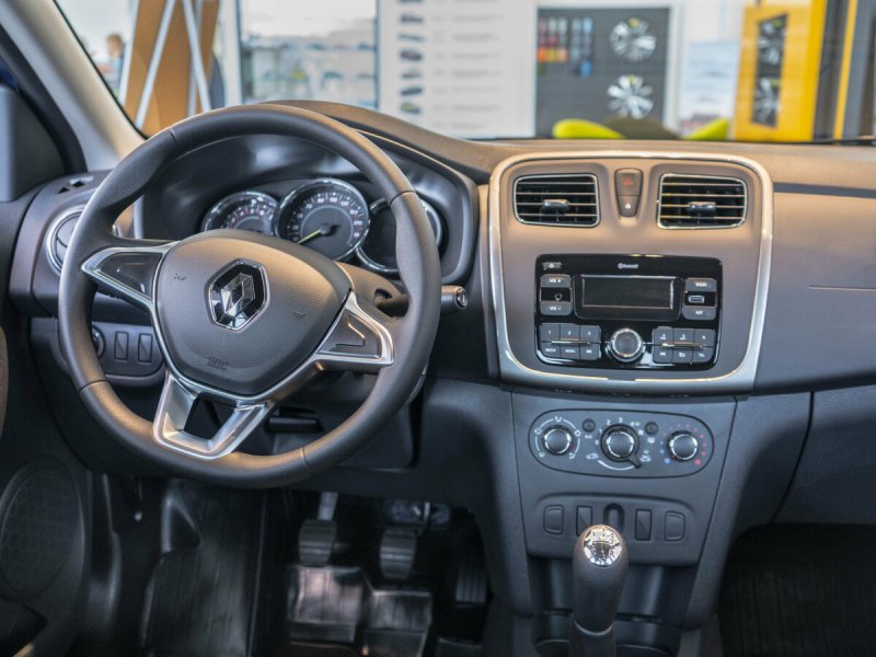 Renault Logan Stepway салон