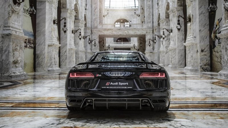 Самая дорогая Ауди v10
