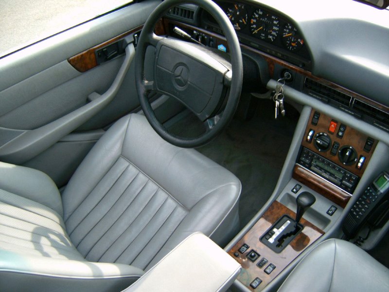 Mercedes-Benz w126 салон
