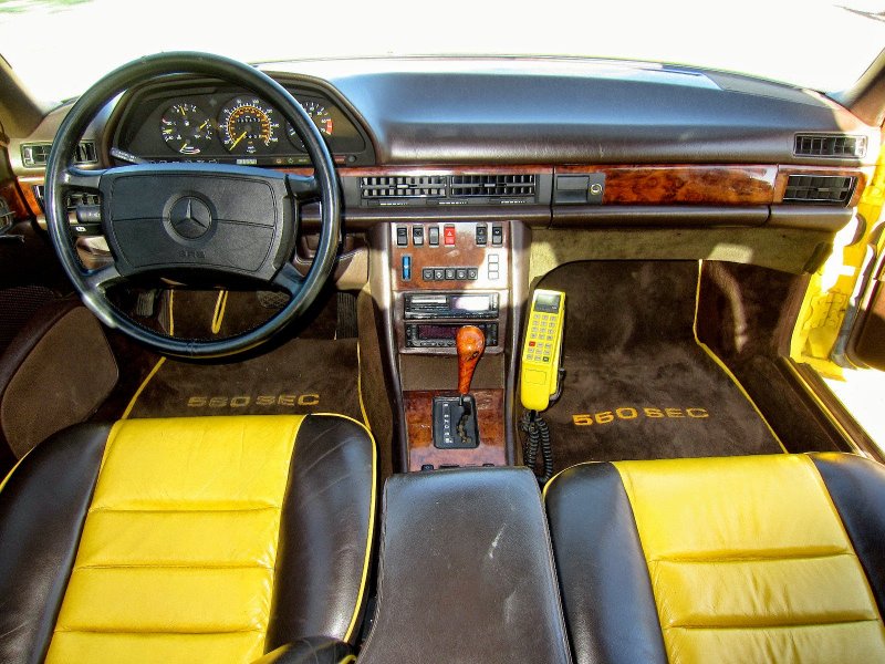 Mercedes Benz w126 Interior