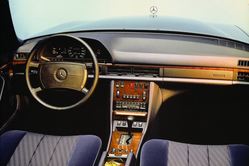 Mercedes-Benz w126 салон