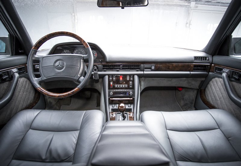 Mercedes Benz w126 Interior