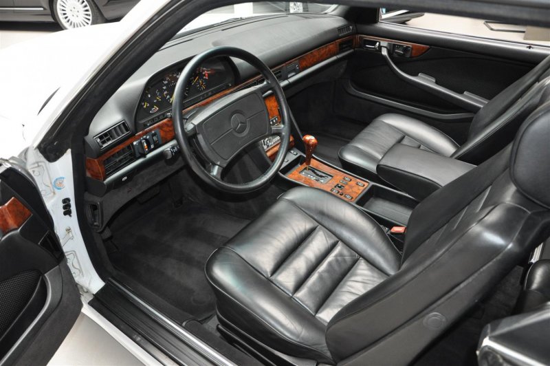 W126 Coupe Tuning салон