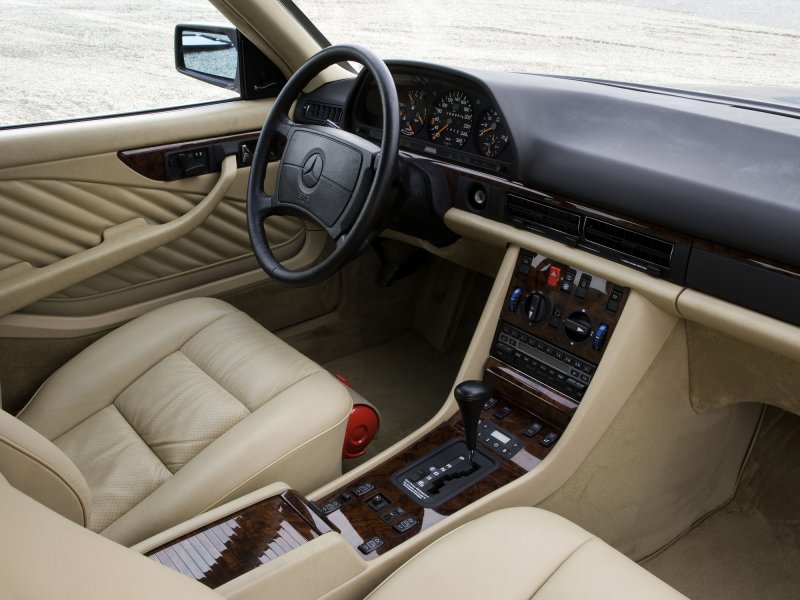 Mercedes-Benz w126 салон