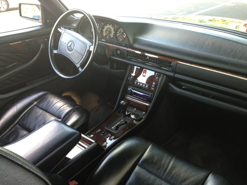 Mercedes-Benz w126 560 sec салон