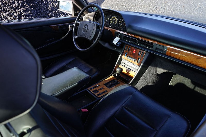 Mercedes-Benz w126 салон