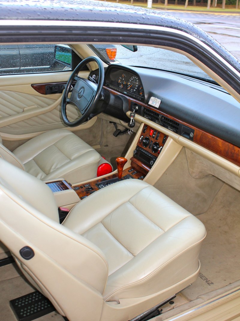 Mercedes-Benz w126 салон